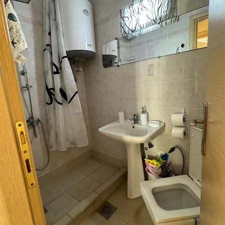 Taleski Appartement Peraía